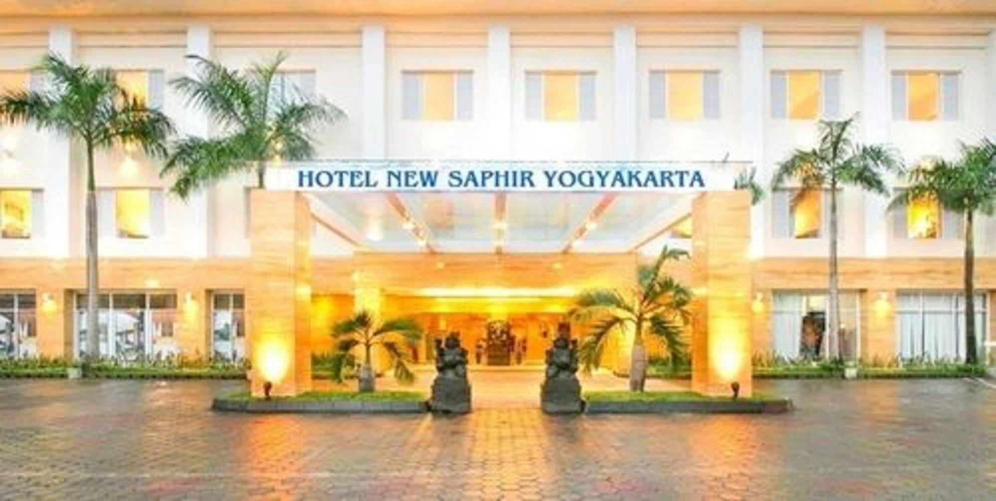 Hotel New Saphir Джокьякарта Экстерьер фото